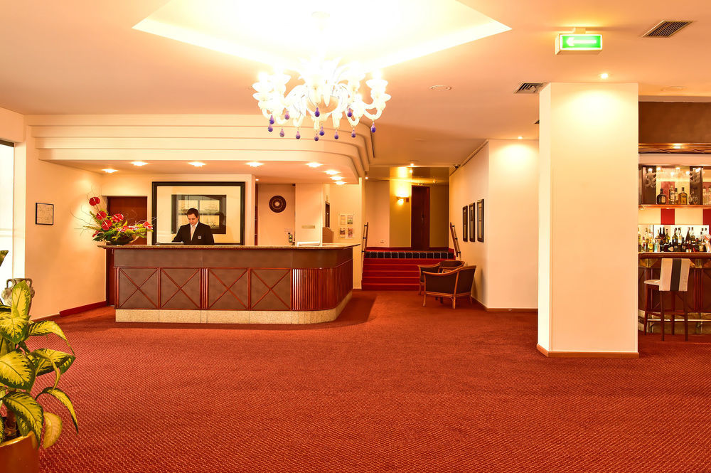 Hotel Pestana Cascais Ocean & Conference Aparthotel Exterior photo